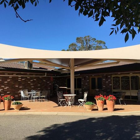Quality Inn Carriage House Wagga Wagga Eksteriør billede
