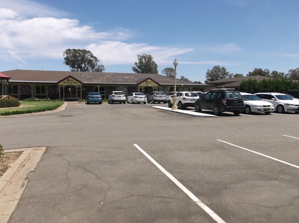 Quality Inn Carriage House Wagga Wagga Eksteriør billede